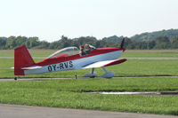 OY-RVS p� Maribo Lufthavn